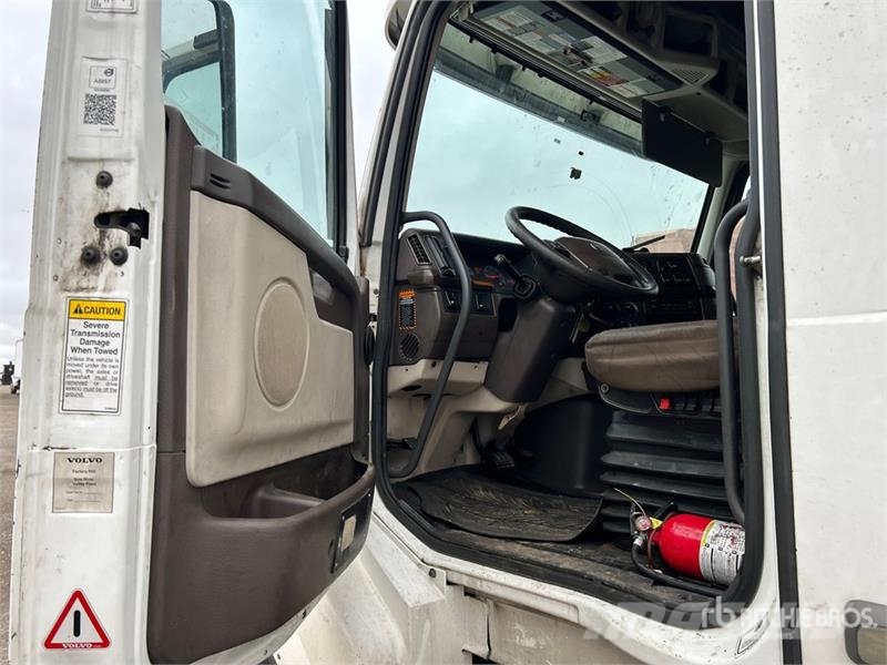 Volvo VNL Cavalos mecânicos