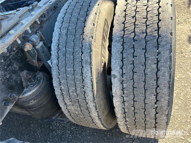 Volvo VNL Traktorske jedinice