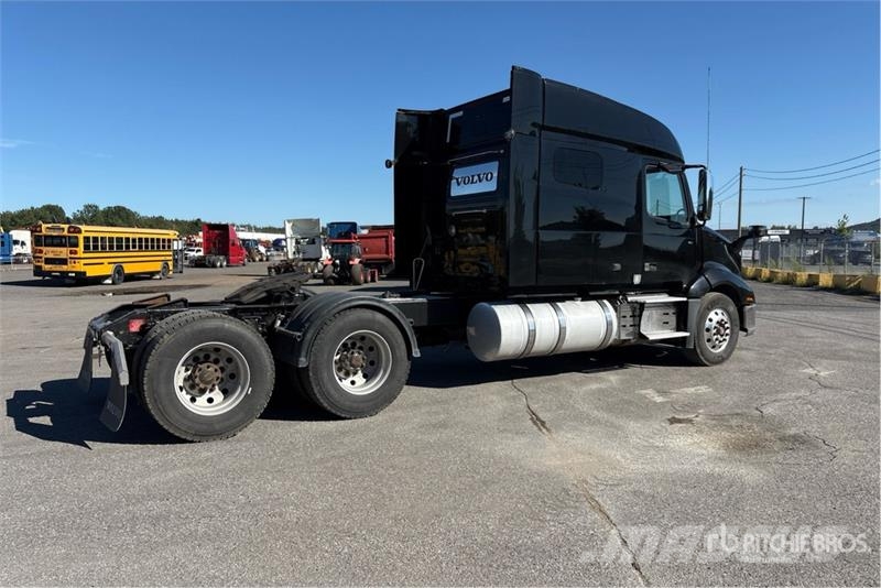 Volvo VNL Camiones tractor