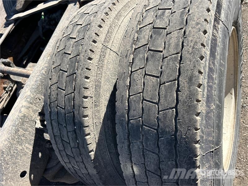 Volvo VNL Nyergesvontatók