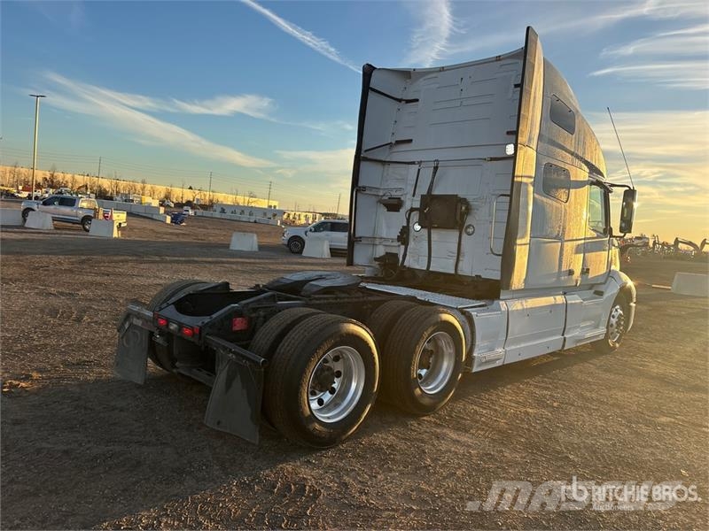 Volvo VNL Tracteur routier