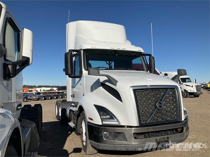Volvo VNL Nyergesvontatók