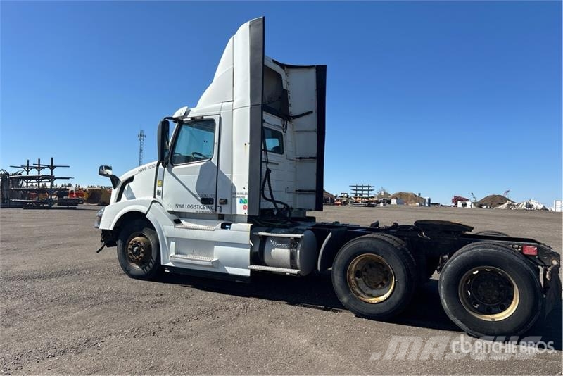 Volvo VNL Tahače