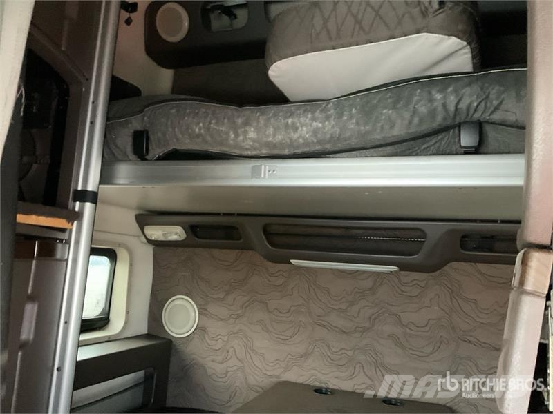 Volvo VNL Motrici e Trattori Stradali