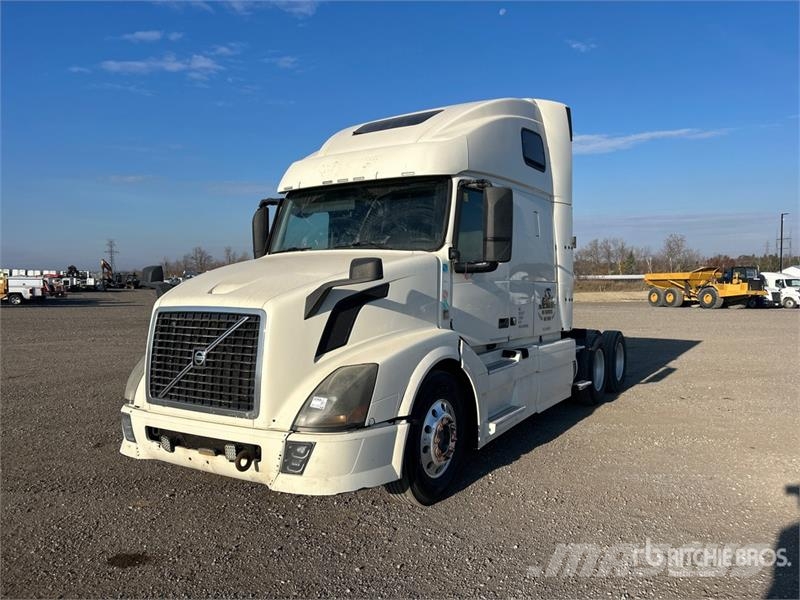 Volvo VNL Vilcēji