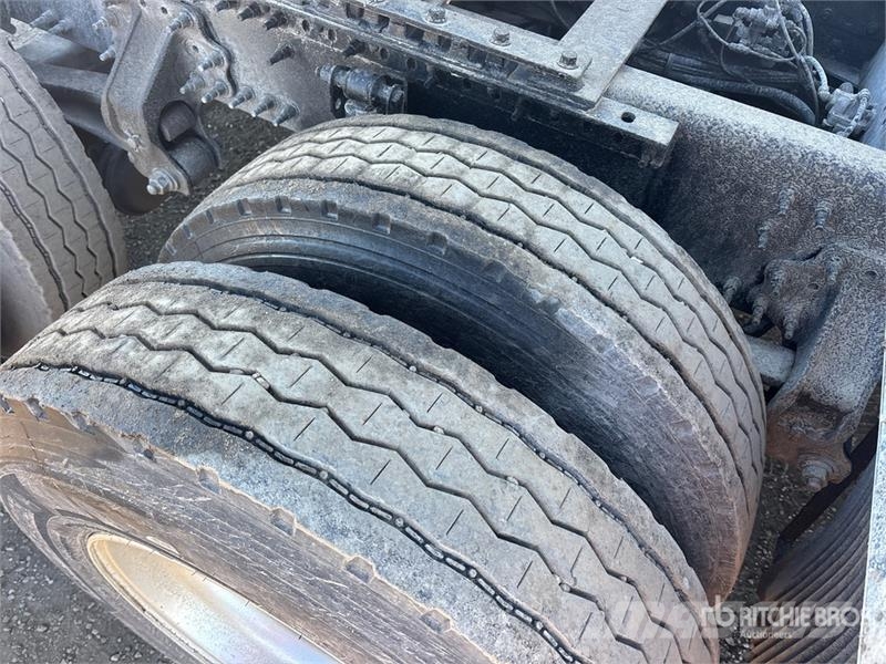 Volvo VNL Sattelzugmaschinen