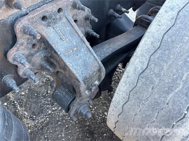 Volvo VNL Τράκτορες