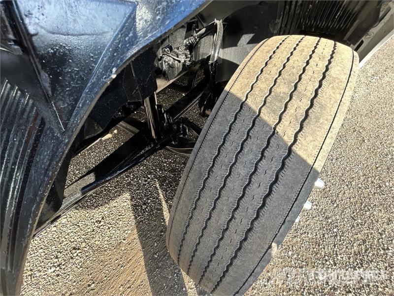 Volvo VNL Motrici e Trattori Stradali