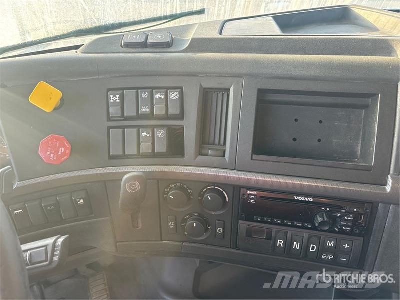 Volvo VNL Vilcēji