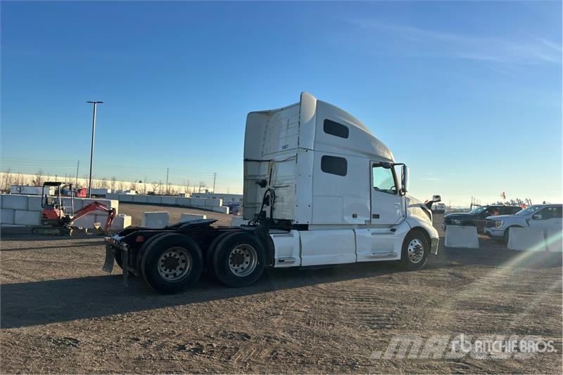 Volvo VNL Traktorske jedinice