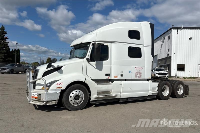 Volvo VNL Tractor Units