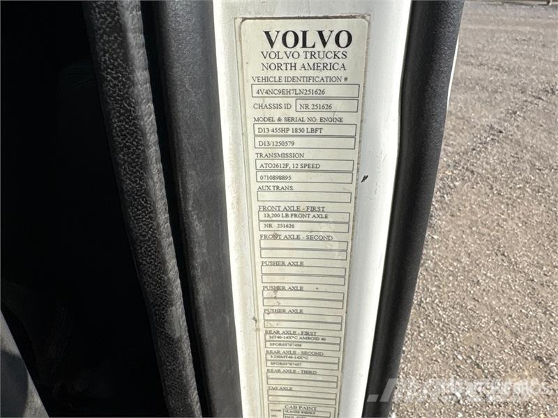 Volvo VNL Motrici e Trattori Stradali