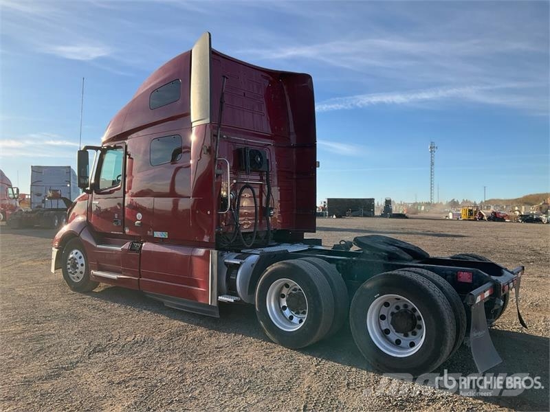 Volvo VNL Tracteur routier