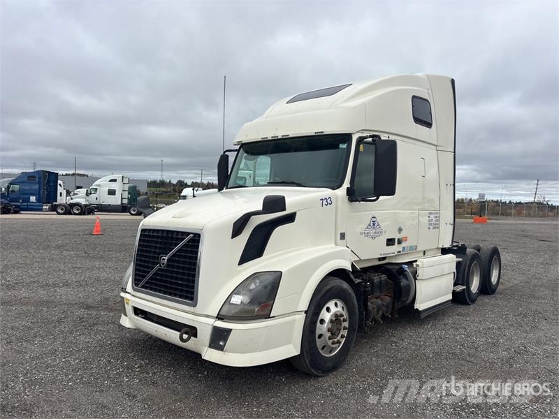Volvo VNL Влекачи