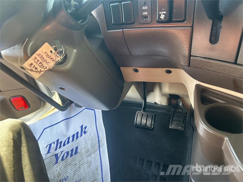 Volvo VNL Motrici e Trattori Stradali