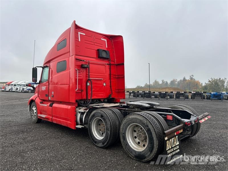 Volvo VNL Trekkers