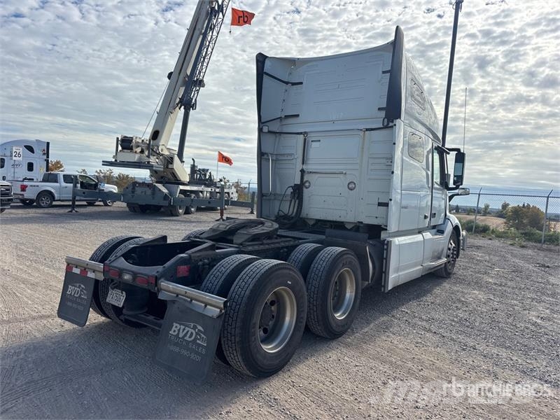 Volvo VNL Sattelzugmaschinen