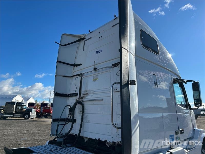 Volvo VNL 牵引车