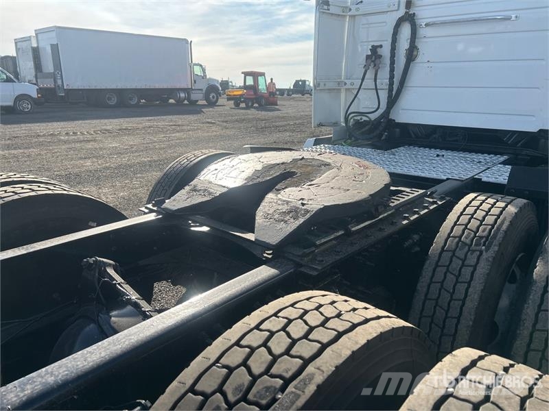 Volvo VNL Motrici e Trattori Stradali