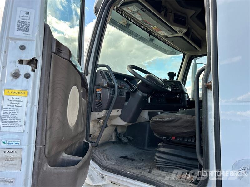 Volvo VNL Cavalos mecânicos