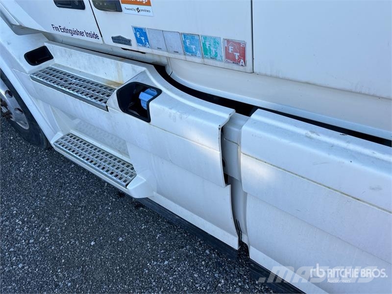 Volvo VNL Sattelzugmaschinen