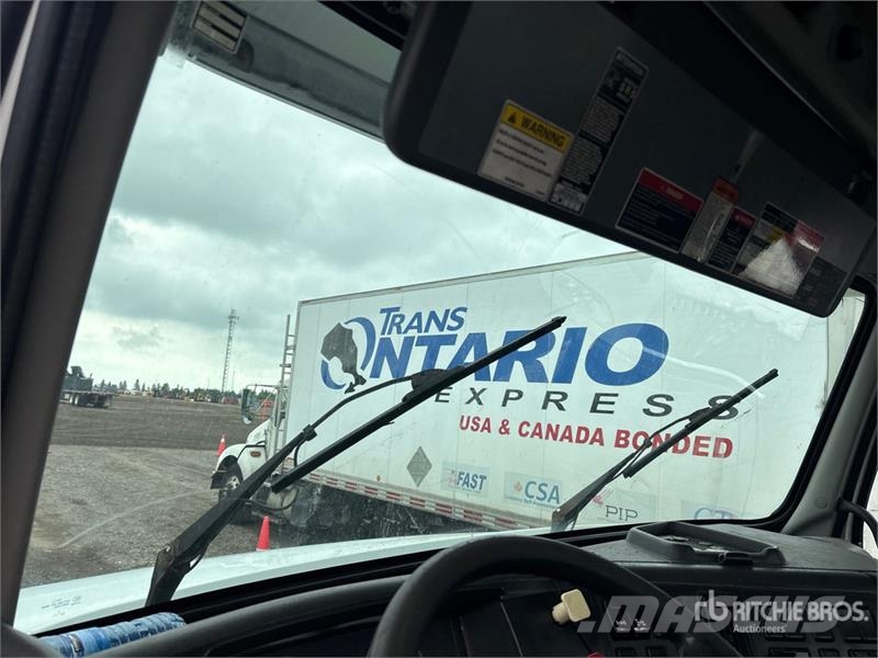 Volvo VNL Dragbilar