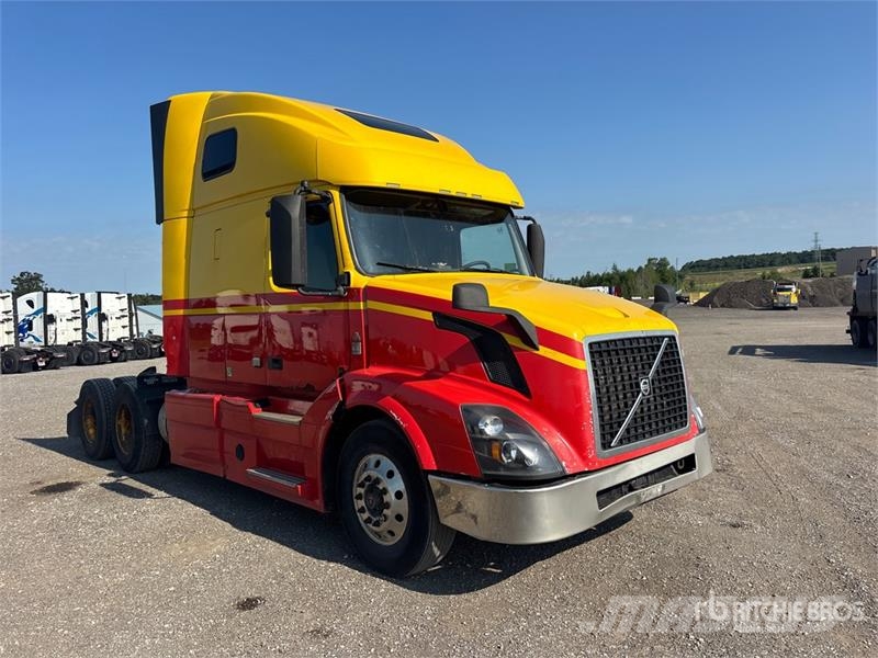 Volvo VNL Dragbilar