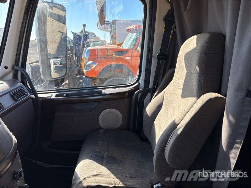 Volvo VNL Trekkvogner