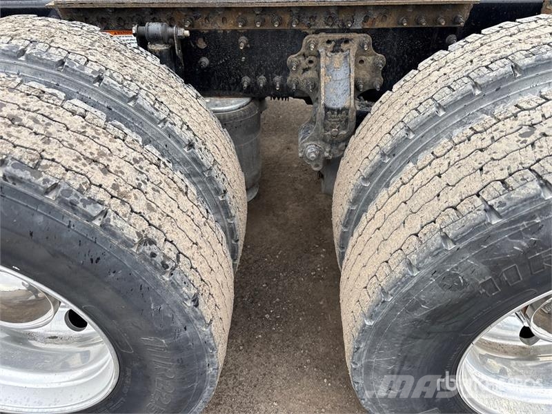 Volvo VNL Motrici e Trattori Stradali