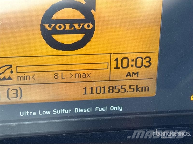 Volvo VNL 牵引车