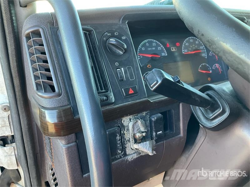 Volvo VNL Nyergesvontatók