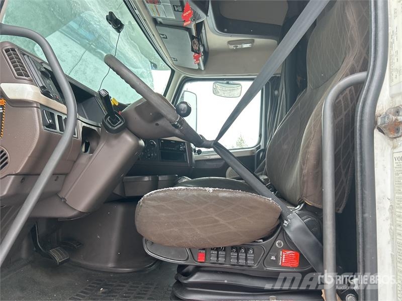 Volvo VNL Ciągniki siodłowe