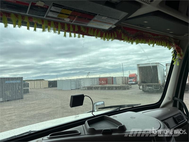Volvo VNL Çekiciler