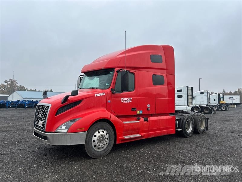 Volvo VNL Trekkers