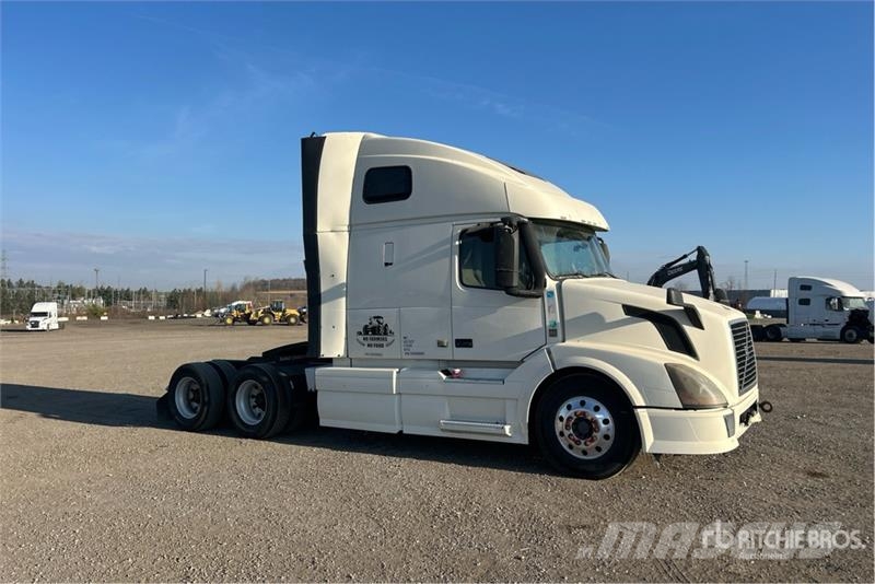 Volvo VNL Vilcēji