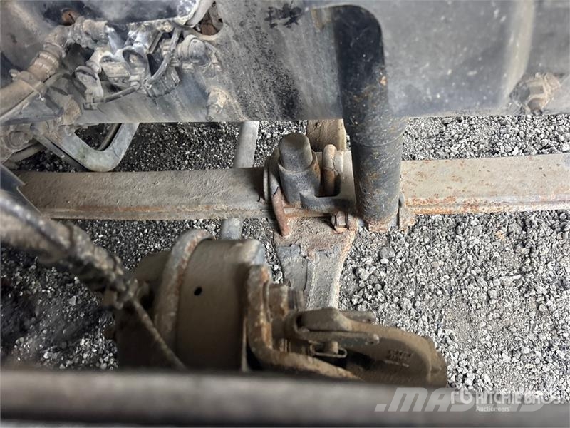 Volvo VNL وحدات الجر