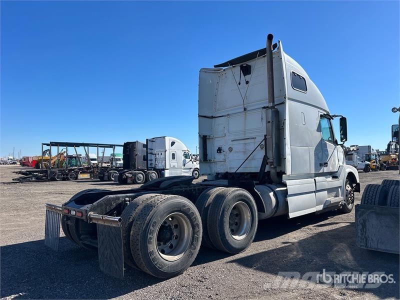 Volvo VNL Traktorske jedinice