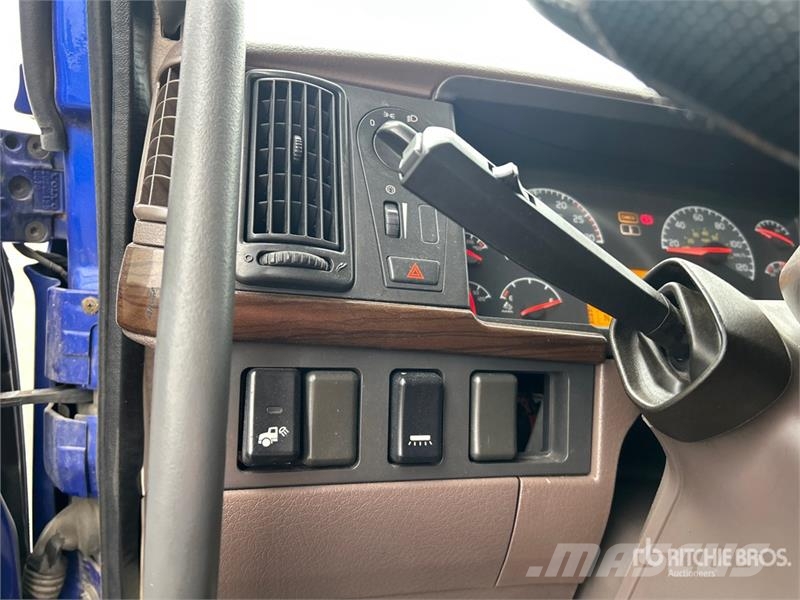 Volvo VNL Motrici e Trattori Stradali