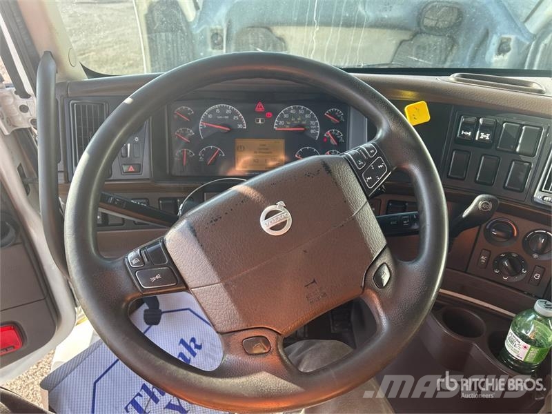 Volvo VNL Motrici e Trattori Stradali
