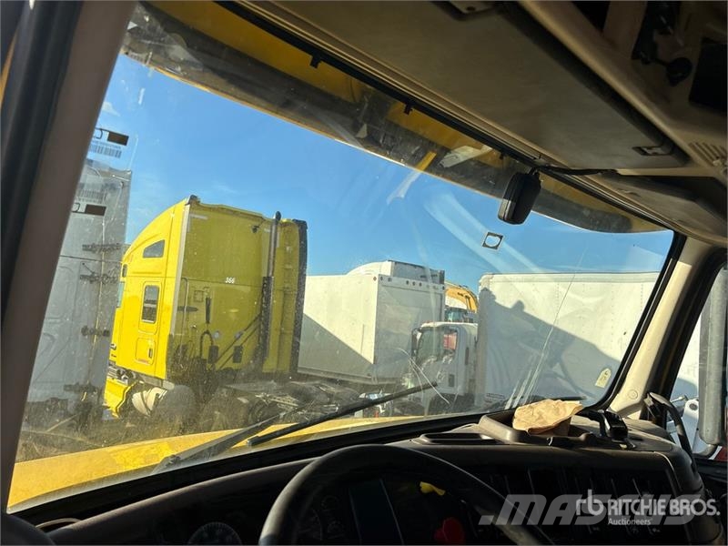 Volvo VNL Trekkvogner