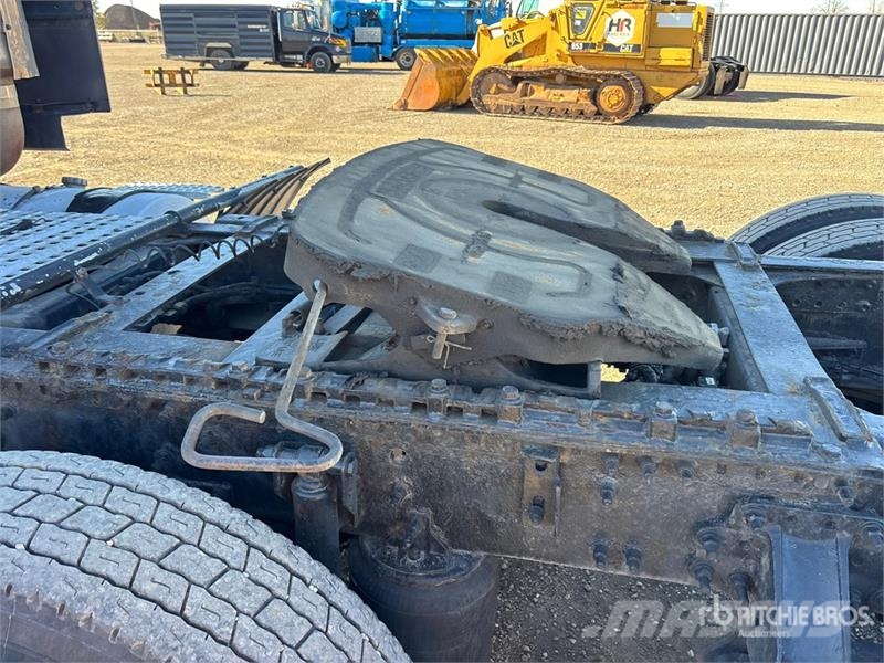 Volvo VNL Traktorske jedinice