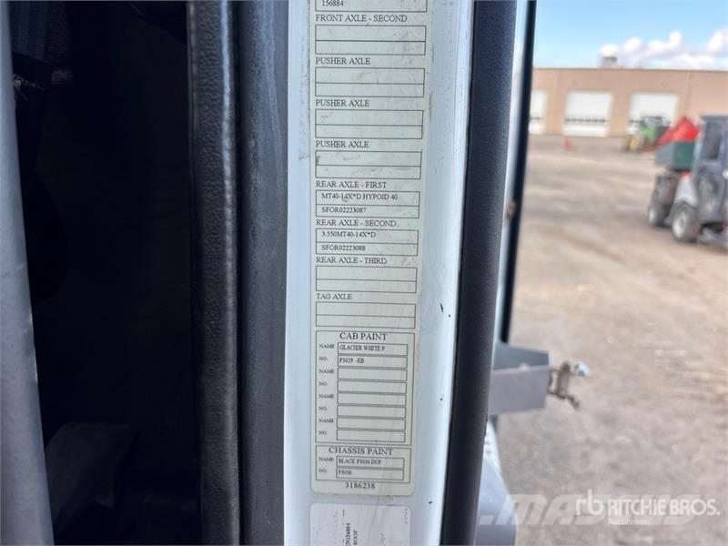 Volvo VNL Sattelzugmaschinen