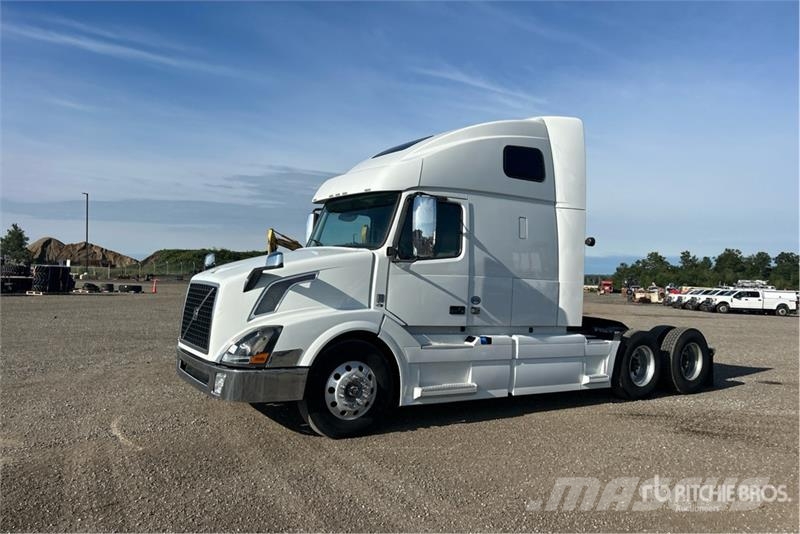 Volvo VNL Motrici e Trattori Stradali