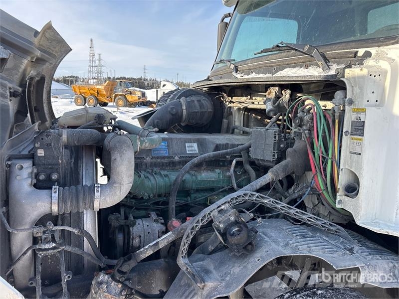 Volvo VNL Tahače