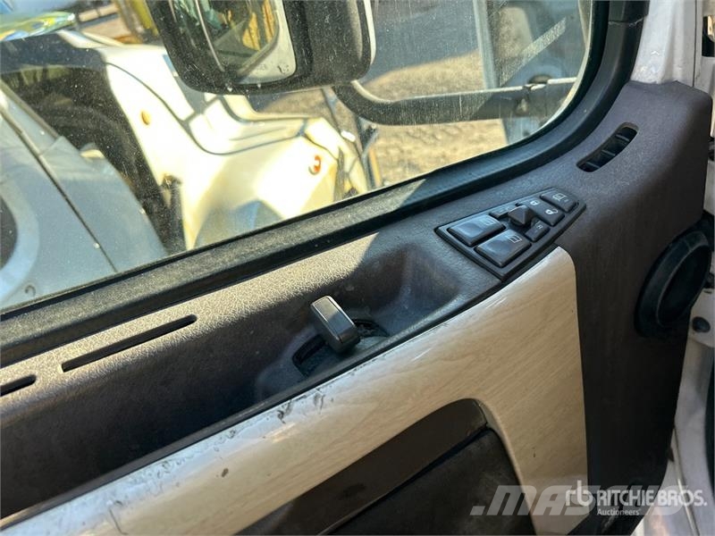 Volvo VNL Cavalos mecânicos