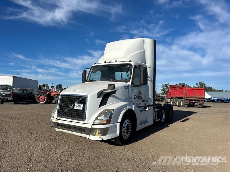 Volvo VNL Motrici e Trattori Stradali