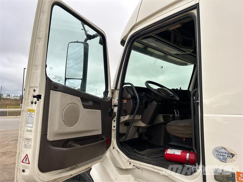 Volvo VNL Nyergesvontatók