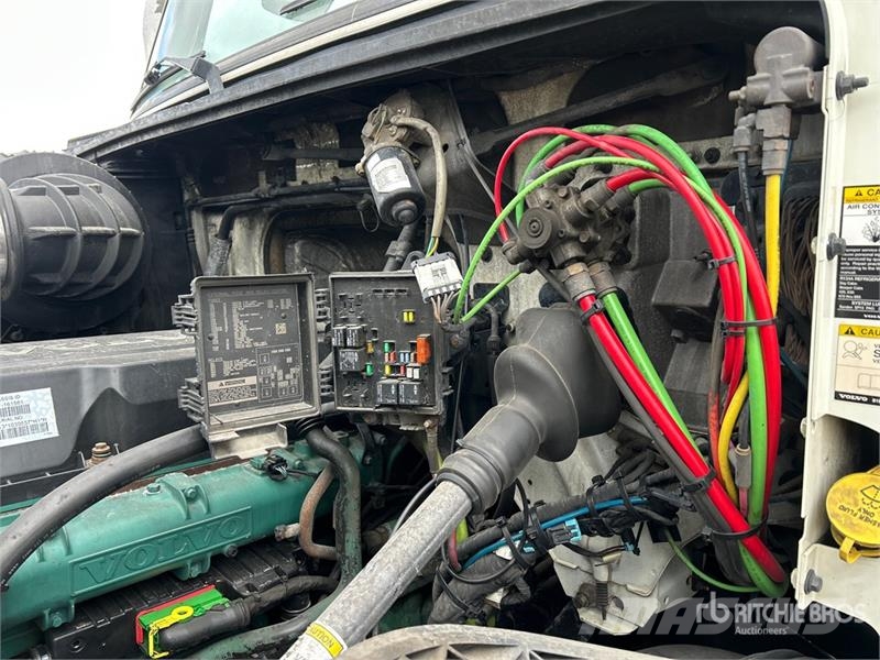 Volvo VNL Sattelzugmaschinen