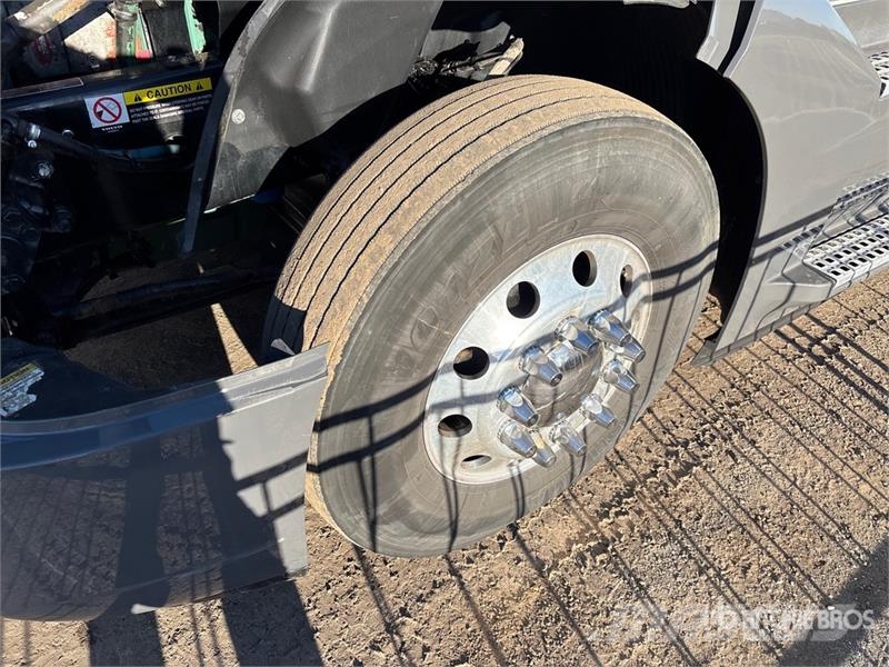 Volvo VNL Traktorske jedinice