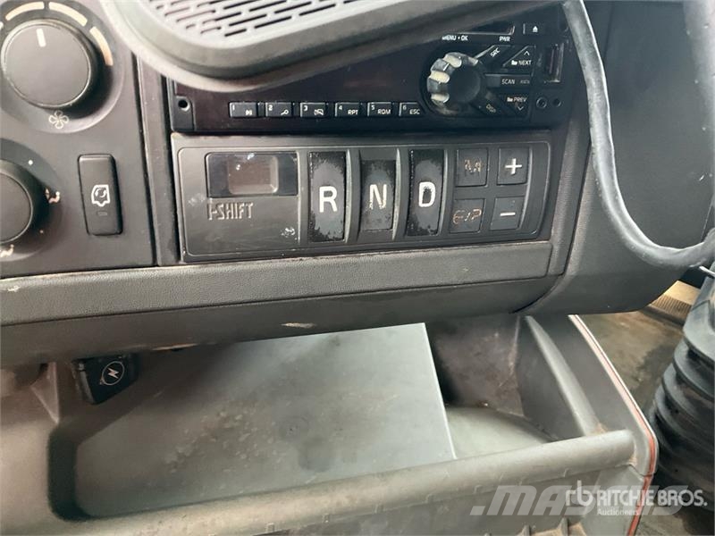 Volvo VNL Motrici e Trattori Stradali